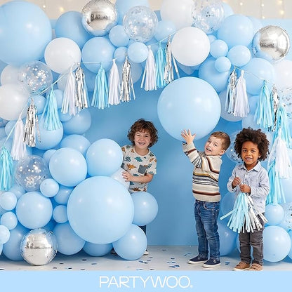 PartyWoo Baby Blue Balloons 145pcs Different Sizes of 18 12 10 5 Inch Light Pastel Sky Aqua Blue Balloon Arch Kit Garland for Graduation Baby Shower Gender Reveal Easter Party Decorations Blue-Q13