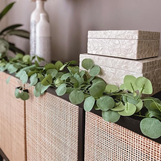 CQURE 72Pcs Eucalyptus Garland,Artificial Eucalyptus Leaves Table Greenery Garland Wreath Vines for Wedding Party Table Fireplace Wall Room Decor