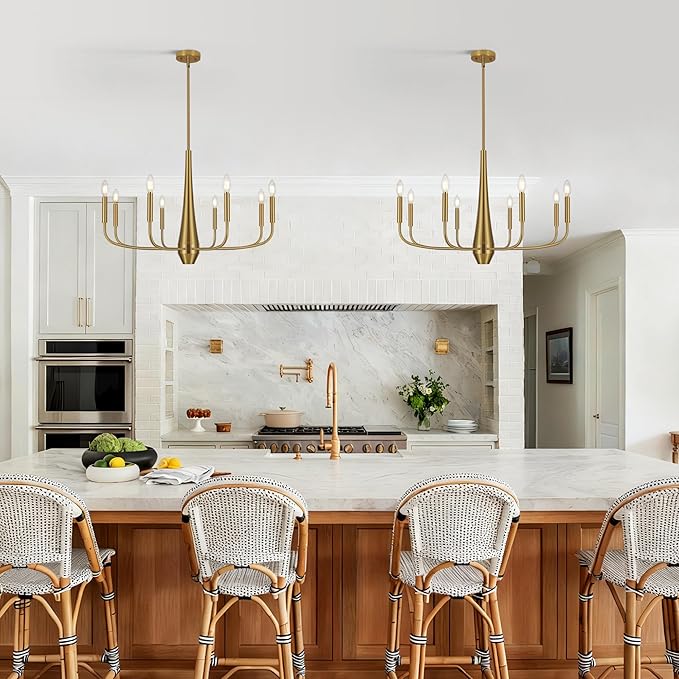 ACNKTZ Gold Chandeliers for Dining Room, 8-Light Modern Farmhouse Metal Chandelier, Brushed Brass Vintage Candle Lighting Hanging Ceiling for Kitchen Island Living Room Foyer Bedroom