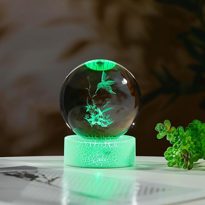 3D Hummingbird Gifts For Women with Lliy Crystals Ball - Hummingbird Figurines Decor Glass Animals Figurine Hummingbird Stuff for Room Birthday for Best Friend Lovers Keepsake Paperweight