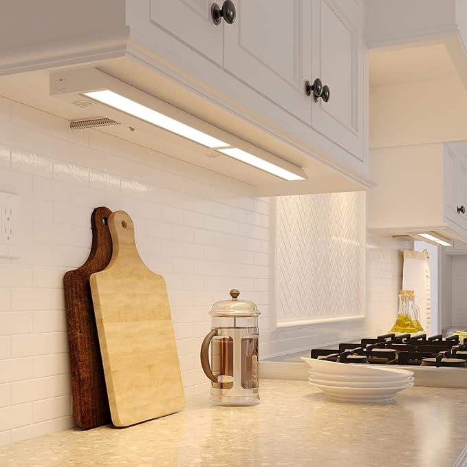 GETINLIGHT 32-inch Swivel LED Under Cabinet Lights, Glass Lens, Selectable White 2700K/4000K/5000K, Dimmable with Wall Dimmers, White Finish, IN-0202-4-WH